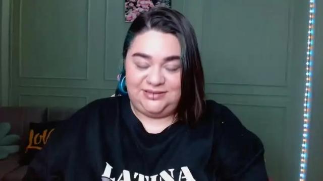 Image 6 of tiffany_laurens Stream on Chaturbate on 14 months ago