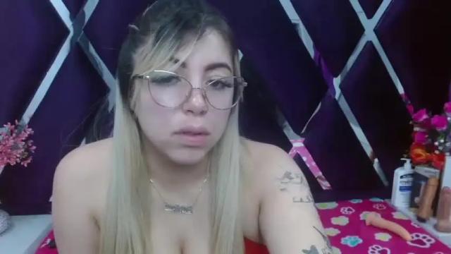 Image 11 of tiffany_moore19 Stream on Chaturbate on 12 months ago