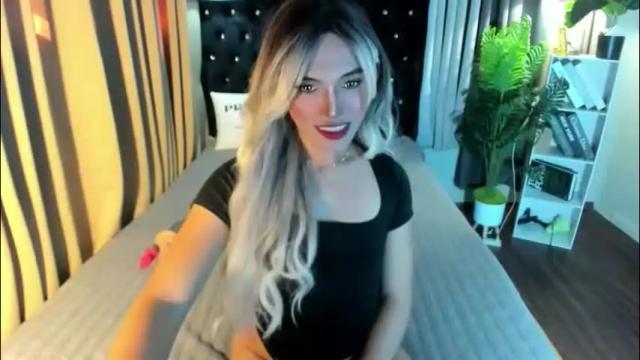 Image 3 of tiffany_welson Stream on Chaturbate on 23 days ago