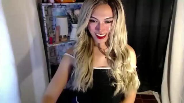 Image 3 of tiffany_welson Stream on Chaturbate on 3 months ago