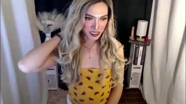 Image 2 of tiffany_welson Stream on Chaturbate on 2 months ago