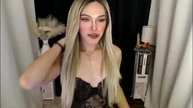 Image 12 of tiffany_welson Stream on Chaturbate on 2 months ago