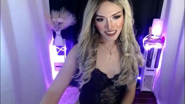 Image 6 of tiffany_welson Stream on Chaturbate on 2 months ago