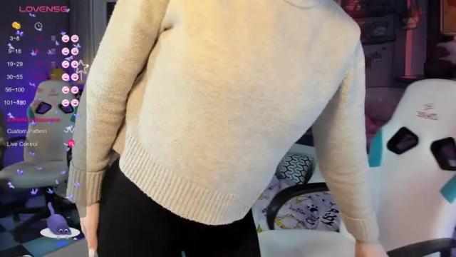 Image 6 of tiffanybatson Stream on Chaturbate on 23 months ago