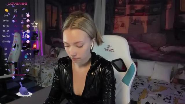 Thumbnail 1, tiffanybatson's Stream at Chaturbate, 14 months ago