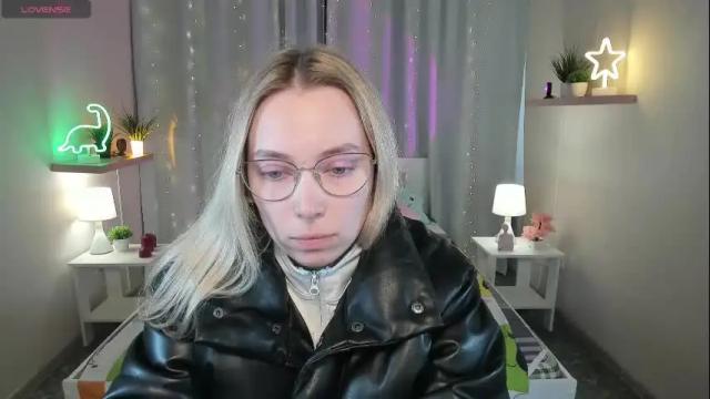 Thumbnail 1, tiffanybatson's Stream at Chaturbate, 1 month ago