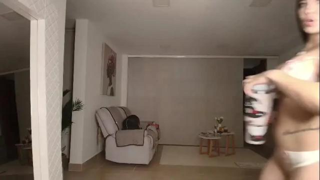 Image 10 of tiffanycole_ Stream on Chaturbate on 1 month ago