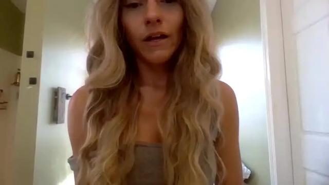 Image 7 of tiffanydove Stream on Chaturbate on 14 months ago
