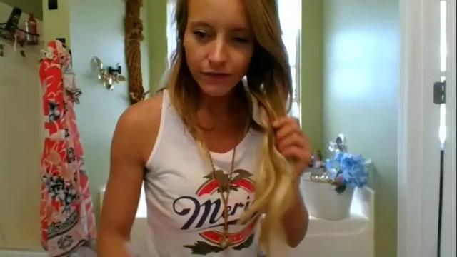 Image 8 of tiffanydove Stream on Chaturbate on 8 days ago