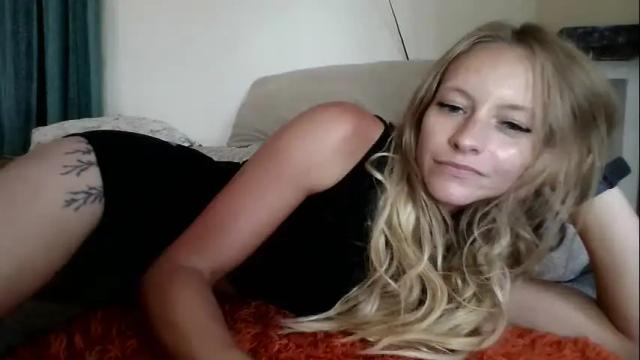 Image 6 of tiffanydove Stream on Chaturbate on 28 days ago