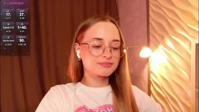 Image 7 of tiffanyhunt Stream on Chaturbate on 1 month ago