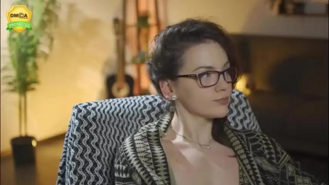 Image 10 of tiffanyriox Stream on Chaturbate on 5 days ago