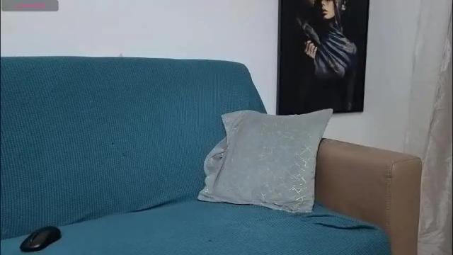 Image 3 of tiffanysey Stream on Chaturbate on 3 days ago