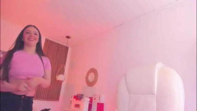 Image 7 of tiffanywright_ Stream on Chaturbate on 3 days ago