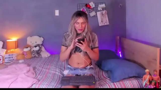 Image 6 of tiffbeautiful Stream on Chaturbate on 8 months ago