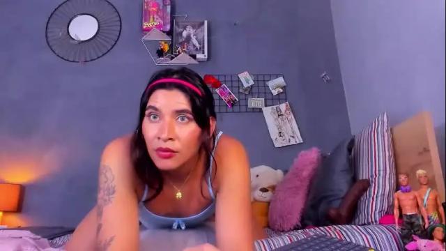 Image 4 of tiffbeautiful Stream on Chaturbate on 18 days ago