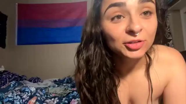 Image 8 of tiffbritt15 Stream on Chaturbate on 20 months ago