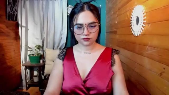 Image 4 of tigerlily__1 Stream on Chaturbate on 17 months ago
