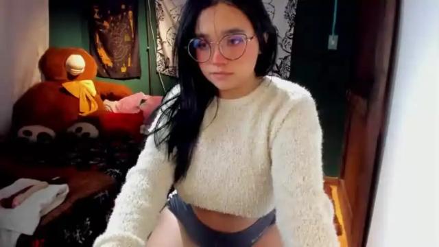 Image 12 of tigerlily__1 Stream on Chaturbate on 20 months ago