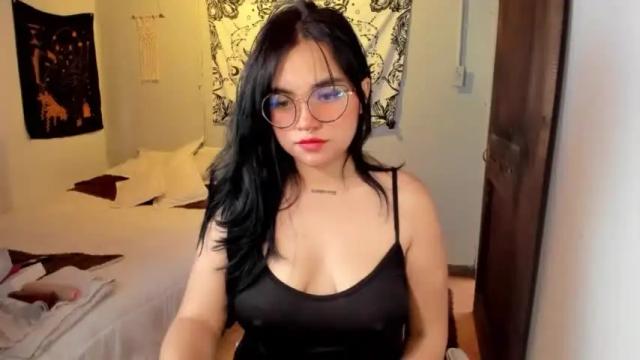 Image 10 of tigerlily__1 Stream on Chaturbate on 14 months ago