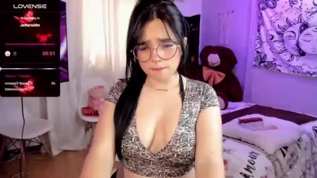 Image 6 of tigerlily__1 Stream on Chaturbate on 12 months ago