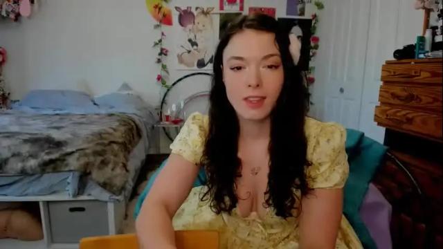 Image 7 of tiggerrosey Stream on Chaturbate on 1 month ago