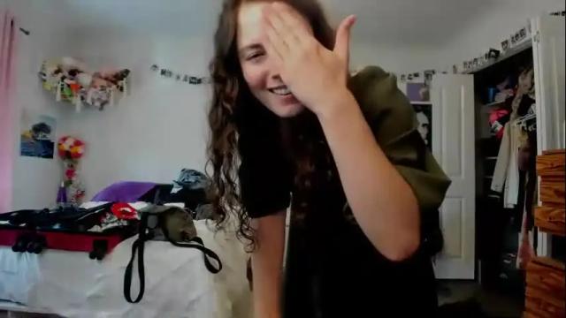 Image 6 of tiggerrosey Stream on Chaturbate on 3 months ago