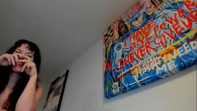 Image 3 of tiggerrosey Stream on Chaturbate on 24 days ago