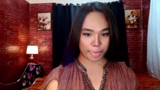 Image 7 of tikokaa Stream on Chaturbate on 17 months ago