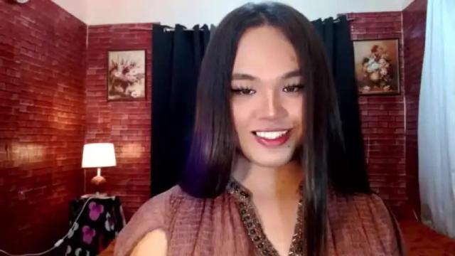 Image 3 of tikokaa Stream on Chaturbate on 16 months ago