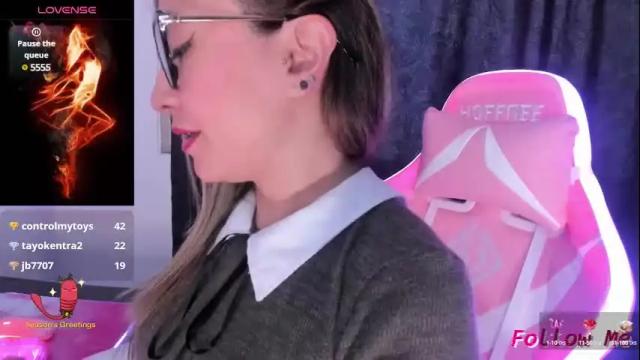 Image 12 of tila_tequila15 Stream on Chaturbate on 10 days ago