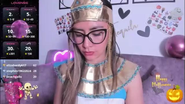 Image 2 of tila_tequila15 Stream on Chaturbate on 1 month ago