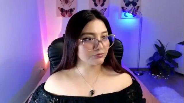 Image 2 of tilatequilas Stream on Chaturbate on 4 months ago