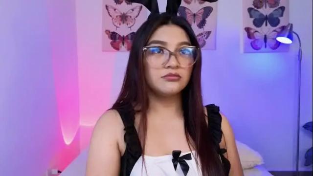 Image 2 of tilatequilas Stream on Chaturbate on 3 months ago