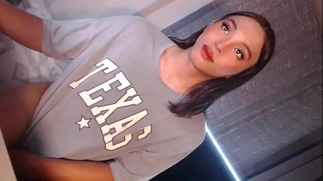 Image 4 of tina_allure Stream on Chaturbate on 1 month ago