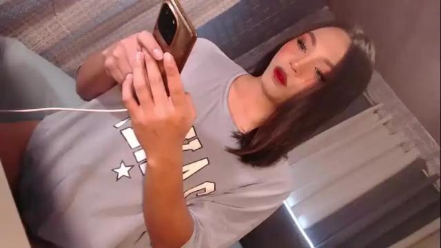 Image 3 of tina_allure Stream on Chaturbate on 13 days ago