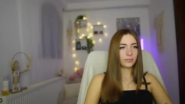 Image 4 of tina_nappi Stream on Chaturbate on 19 months ago