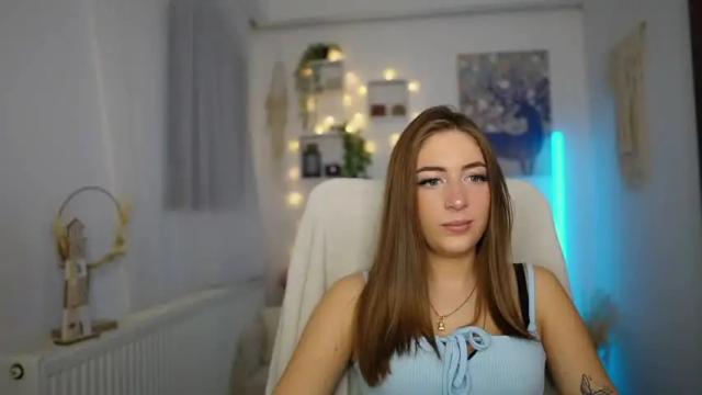 Image 8 of tina_nappi Stream on Chaturbate on 19 months ago