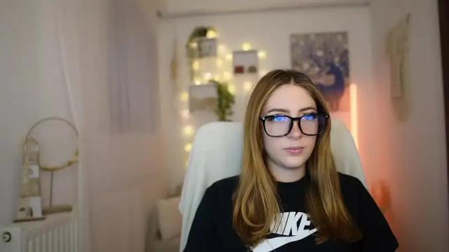 Thumbnail 1, tina_nappi's Stream at Chaturbate, 18 months ago
