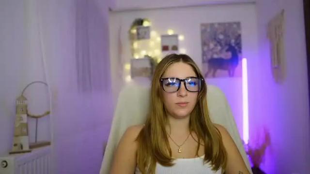 Thumbnail 1, tina_nappi's Stream at Chaturbate, 18 months ago