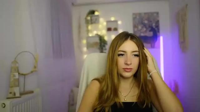 Image 3 of tina_nappi Stream on Chaturbate on 17 months ago