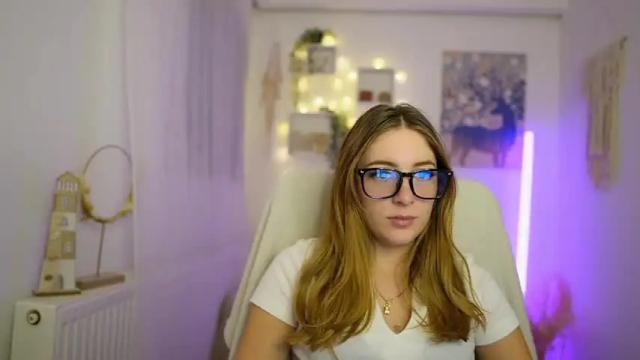Thumbnail 1, tina_nappi's Stream at Chaturbate, 17 months ago