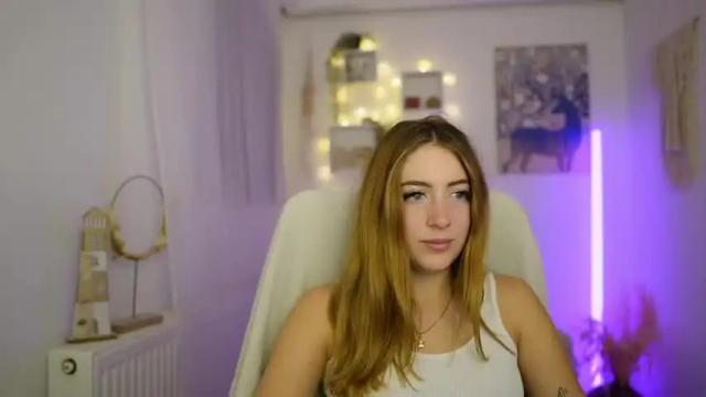 Image 4 of tina_nappi Stream on Chaturbate on 17 months ago