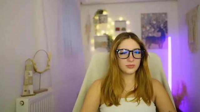 Image 2 of tina_nappi Stream on Chaturbate on 17 months ago