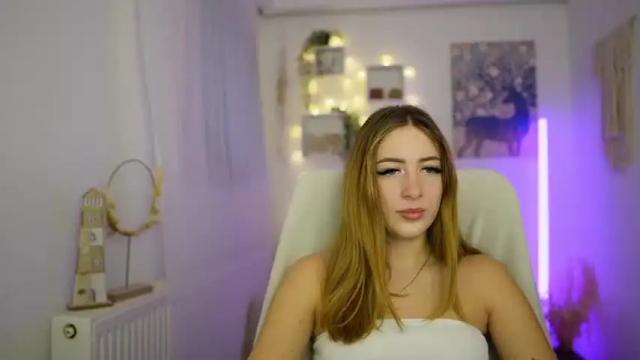Image 7 of tina_nappi Stream on Chaturbate on 17 months ago