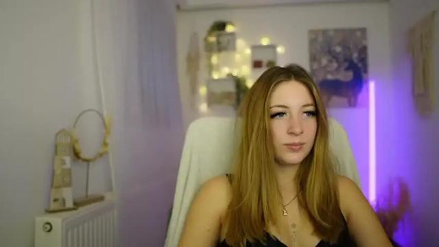 Image 2 of tina_nappi Stream on Chaturbate on 17 months ago