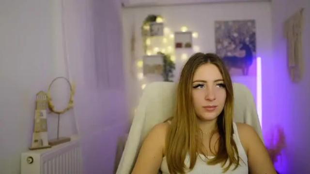 Image 2 of tina_nappi Stream on Chaturbate on 17 months ago