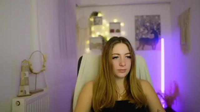 Image 4 of tina_nappi Stream on Chaturbate on 17 months ago