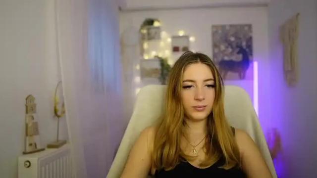 Image 4 of tina_nappi Stream on Chaturbate on 16 months ago