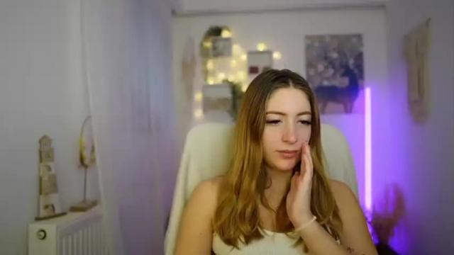 Image 3 of tina_nappi Stream on Chaturbate on 16 months ago